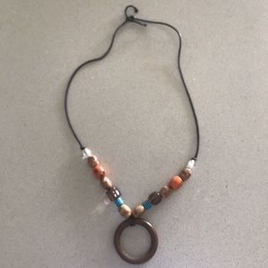 Wooden tribal beaded necklace nwot